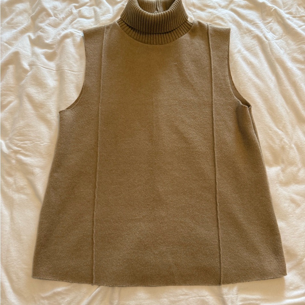 Zara Sleeveless Turtleneck Sweater - Brown